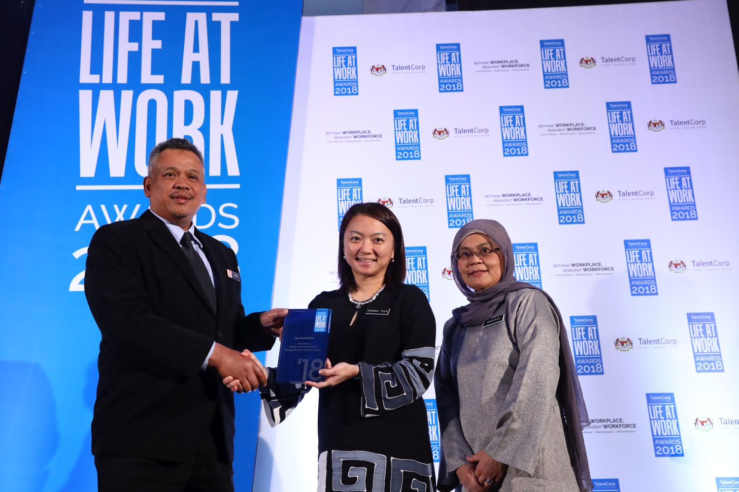 YB Hannah Yeoh at the LIFE AT WORK 2018 Awards.